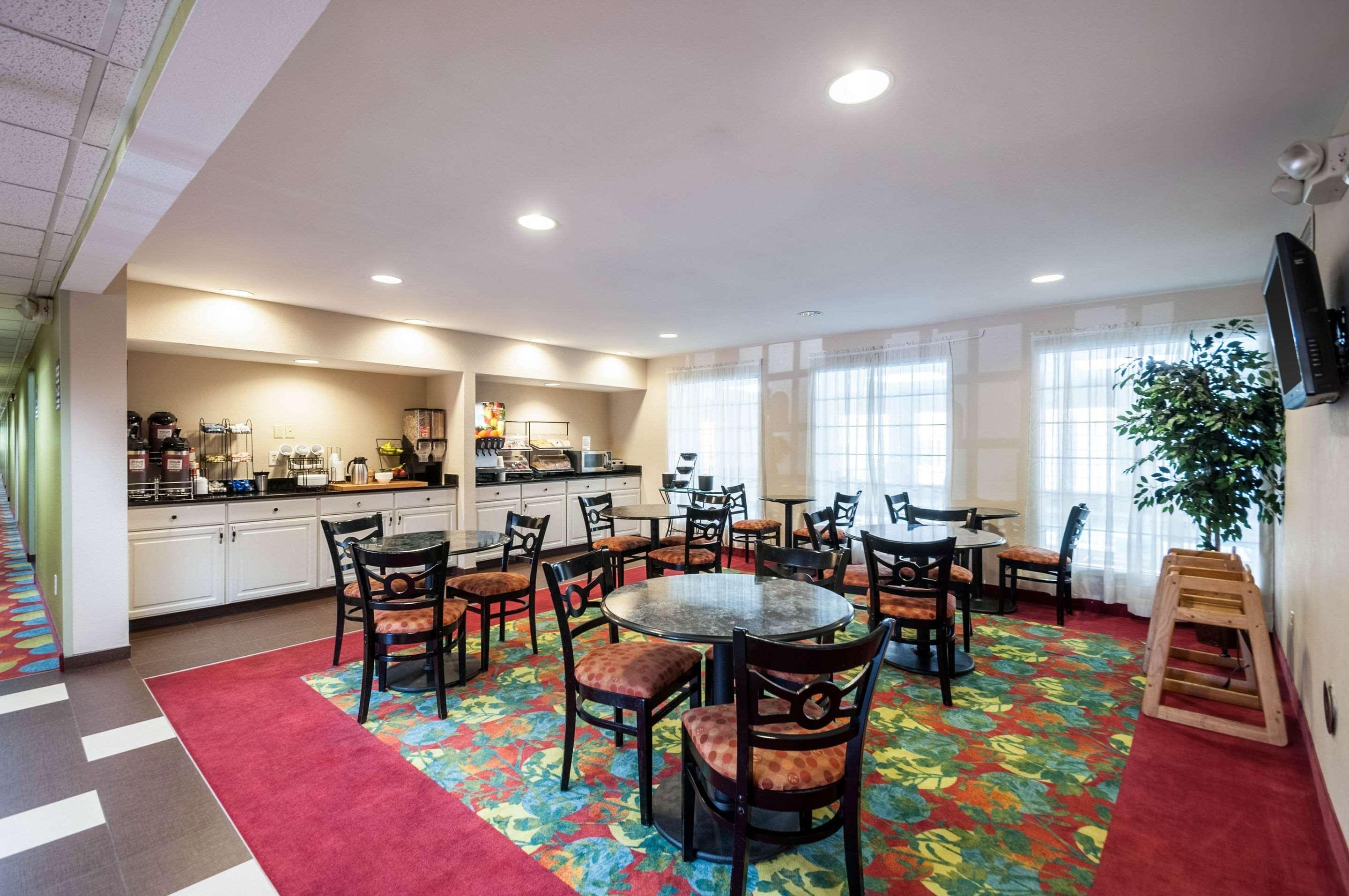 Mainstay Suites Frederick Exteriér fotografie